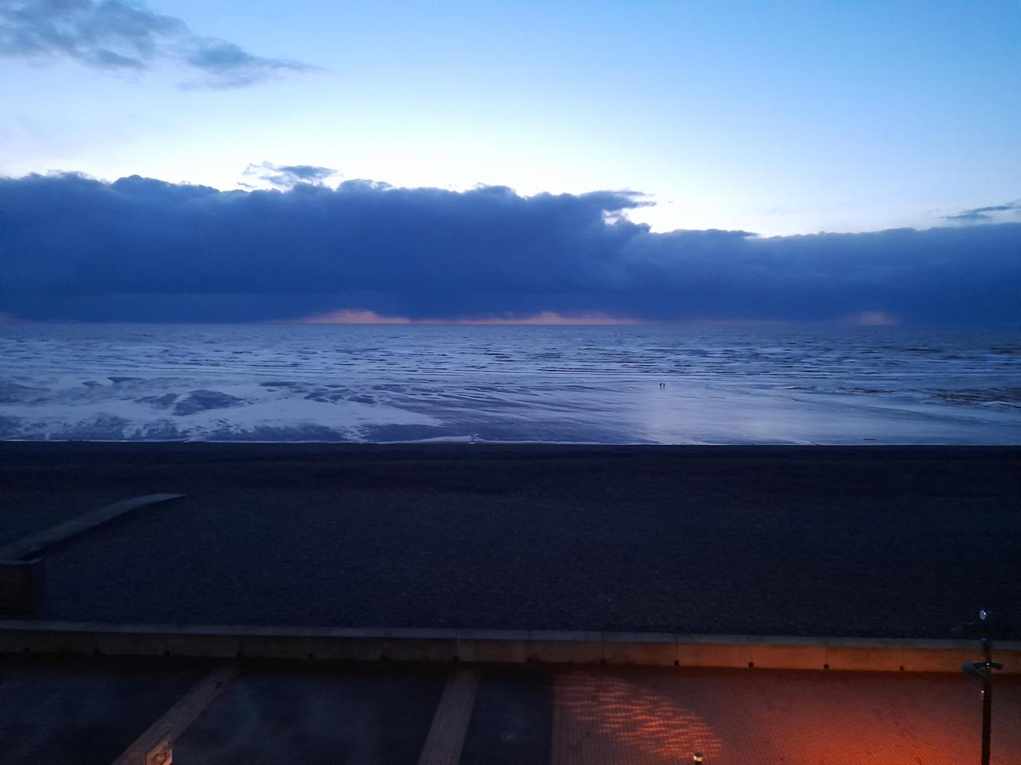 "Le Juguili" 46M2 En Front De Mer - 4 Personnes - Animaux Ok - Entierement Renove - Haut De Gamme - Wifi Мер-ле-Бен Экстерьер фото