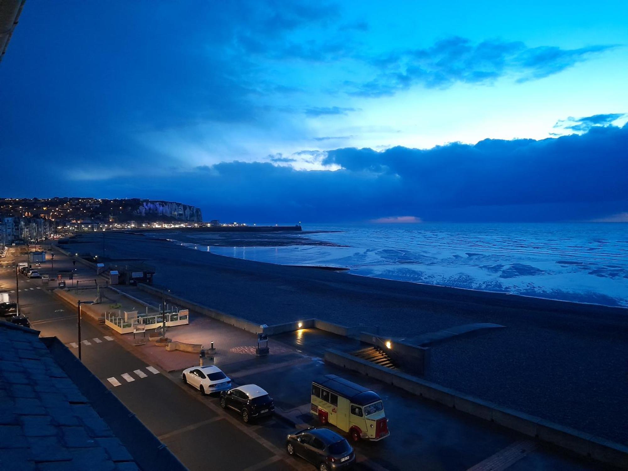 "Le Juguili" 46M2 En Front De Mer - 4 Personnes - Animaux Ok - Entierement Renove - Haut De Gamme - Wifi Мер-ле-Бен Экстерьер фото
